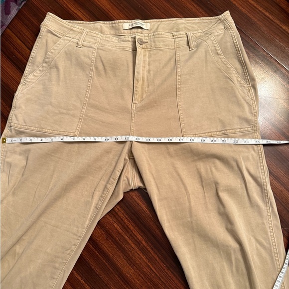 Liverpool Los Angeles Women’s Cropped Cargo Pants Plus 18W Casual Utility - Picture 5 of 13